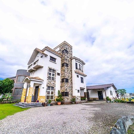 Affittacamere Aurora Castle Luodong Esterno foto